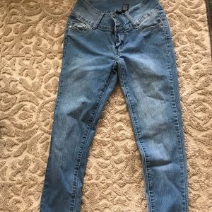 ⚫️Fashion Nova Booty Lifting Jeans⚫️